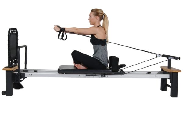 AeroPilates Pro XP 556 Reformer with Free-Form Cardio Rebounder - Pilates  Reformer Workout Machine for Home Gym - Up to 300 lbs Weight Capacity