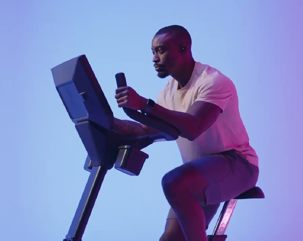 Star Trac 8 Series 8UB Upright Bike (12)