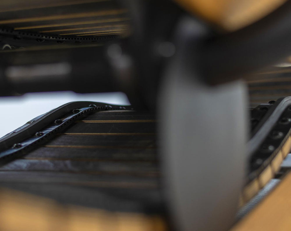 NOHrD Sprintbok Curved Manual Treadmill - Oak