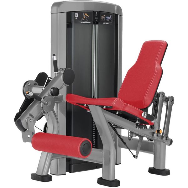 insignia-series-leg-extension-1-
