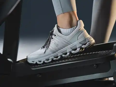 cardio-symbio-ellliptical-flexform-pedal
