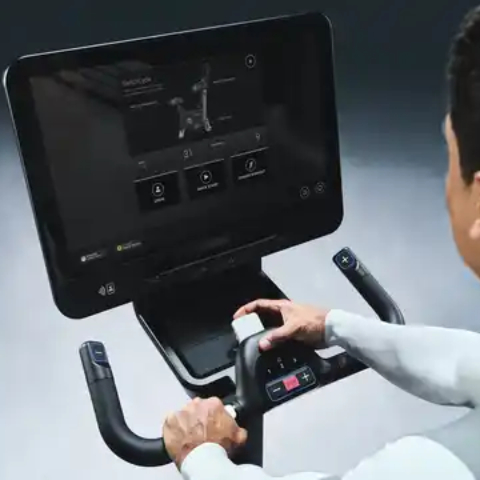 cardio-symbio-switchcycle-handlebars-adjustment