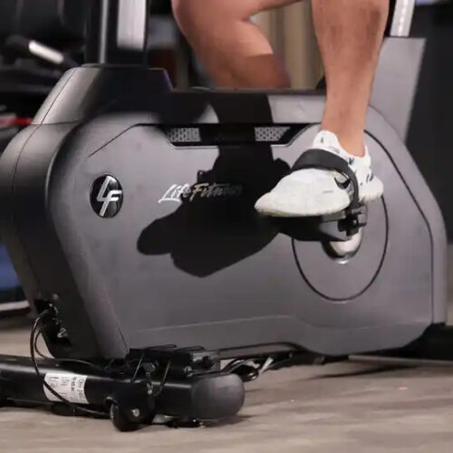life-fitness-integrity-series-upright-bike-details-4