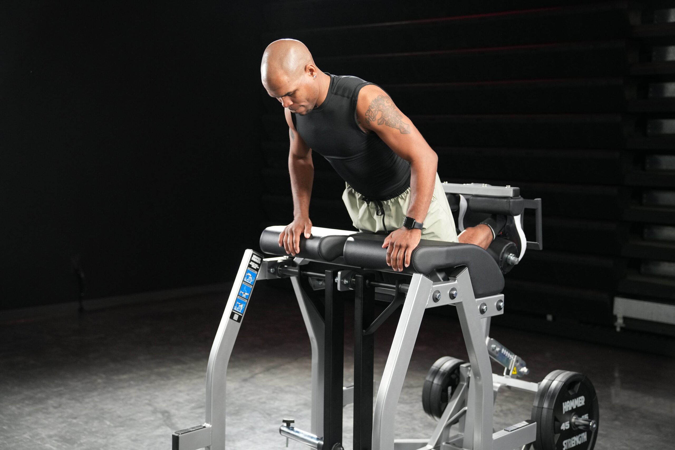 Strength-PlateLoaded-GluteHamReverseHyper-2