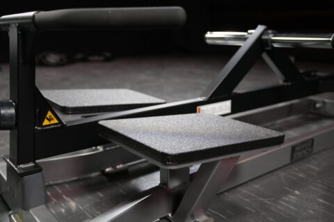 Strength-PlateLoaded-TBarRow-1