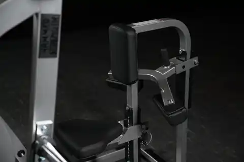 strength-plateloaded-isolateral-chestback-1